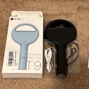 New Handheld Bladeless Fan